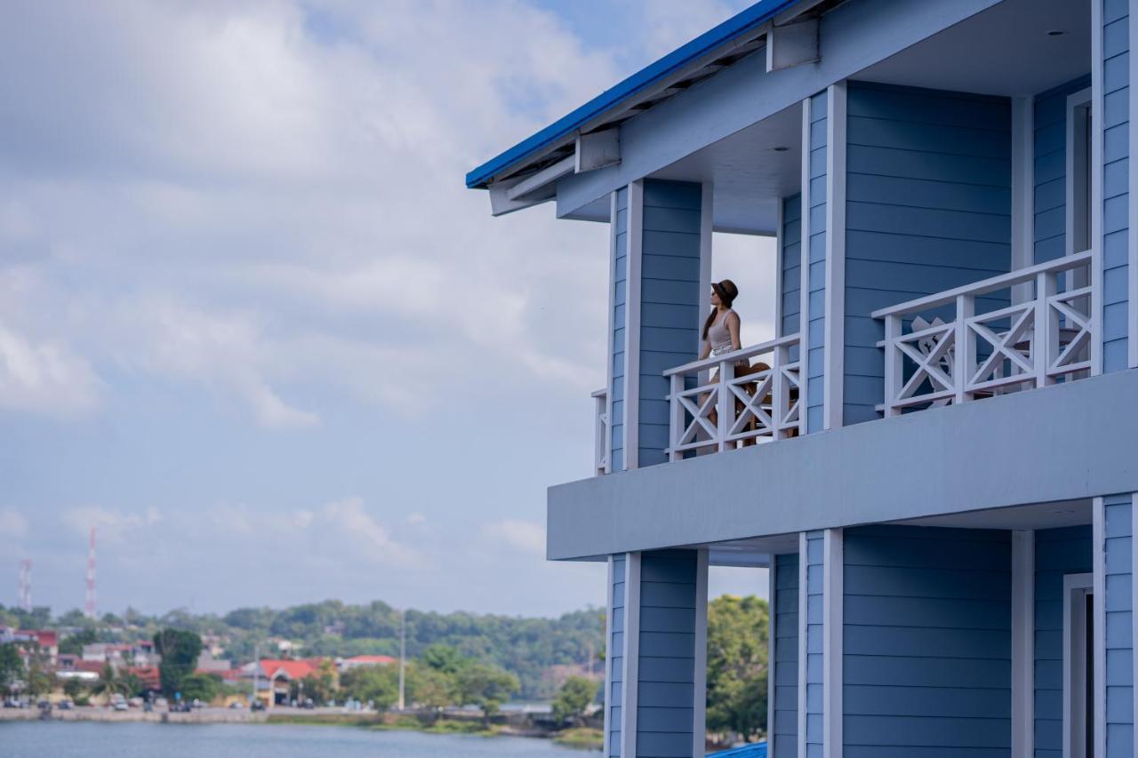 Hotel Casona Del Lago فلوريس المظهر الخارجي الصورة