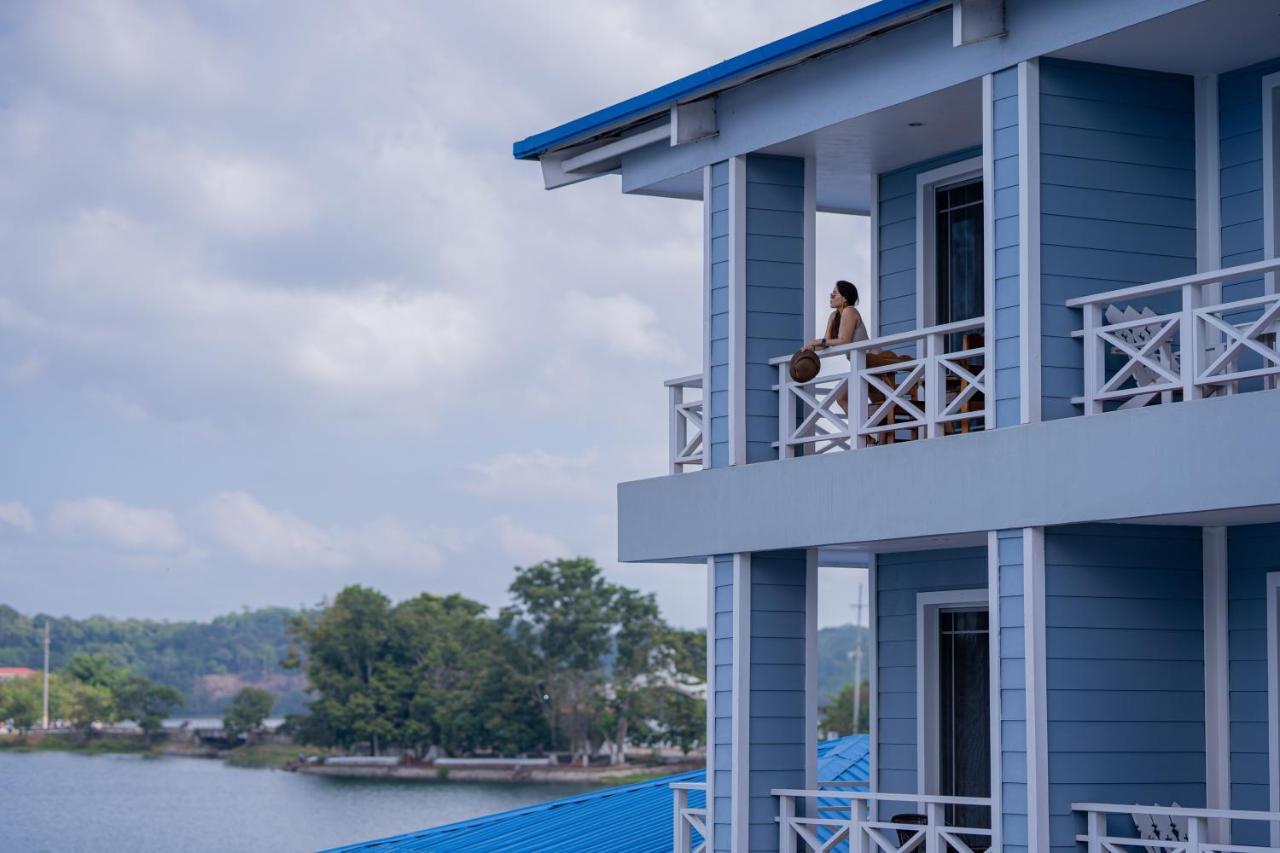 Hotel Casona Del Lago فلوريس المظهر الخارجي الصورة