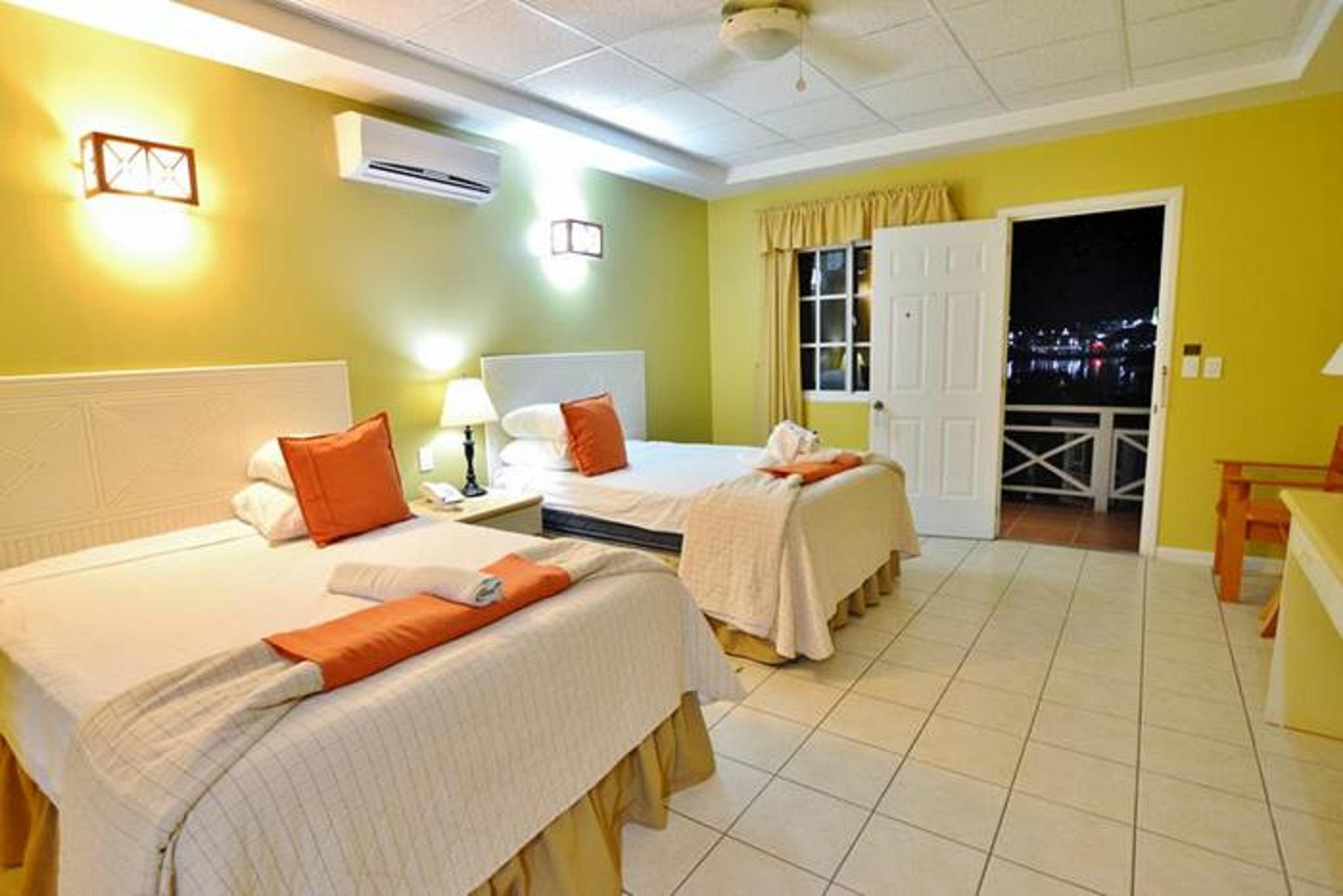Hotel Casona Del Lago فلوريس المظهر الخارجي الصورة