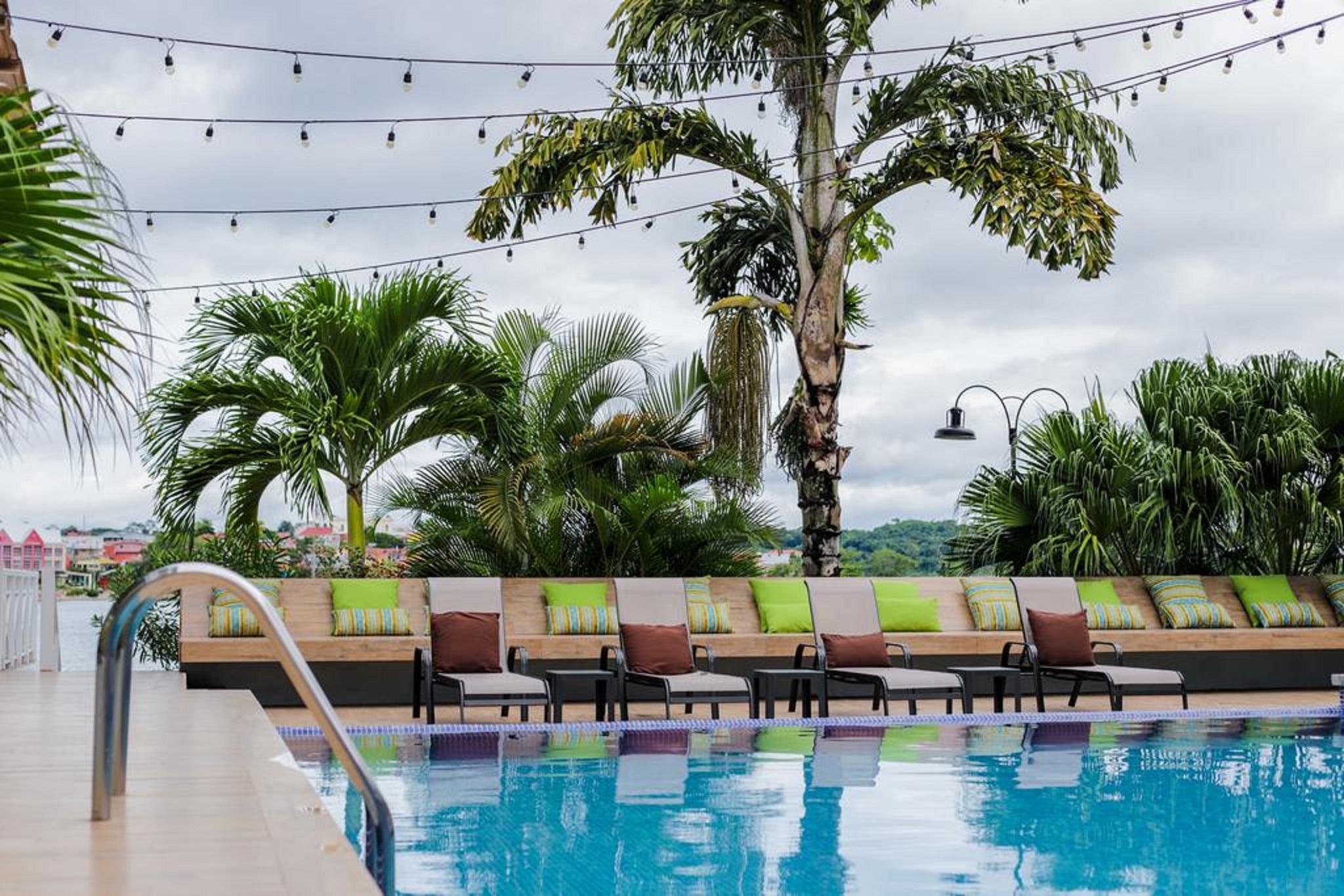 Hotel Casona Del Lago فلوريس المظهر الخارجي الصورة